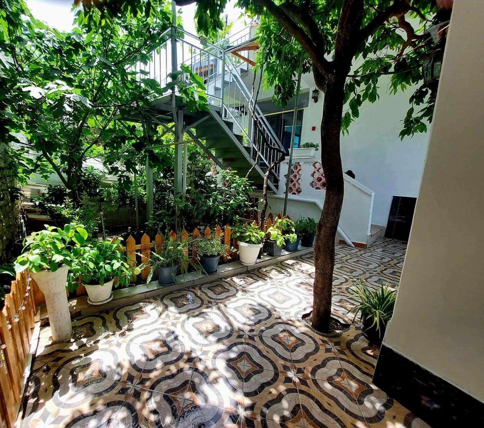 Guest House Flowers Berat Exterior foto